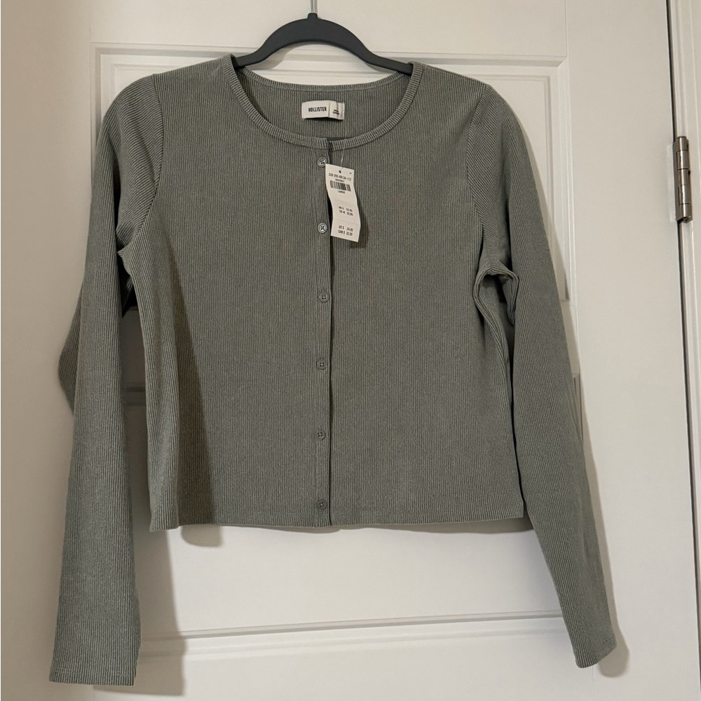 NWT Hollister Minimalist Gray Top